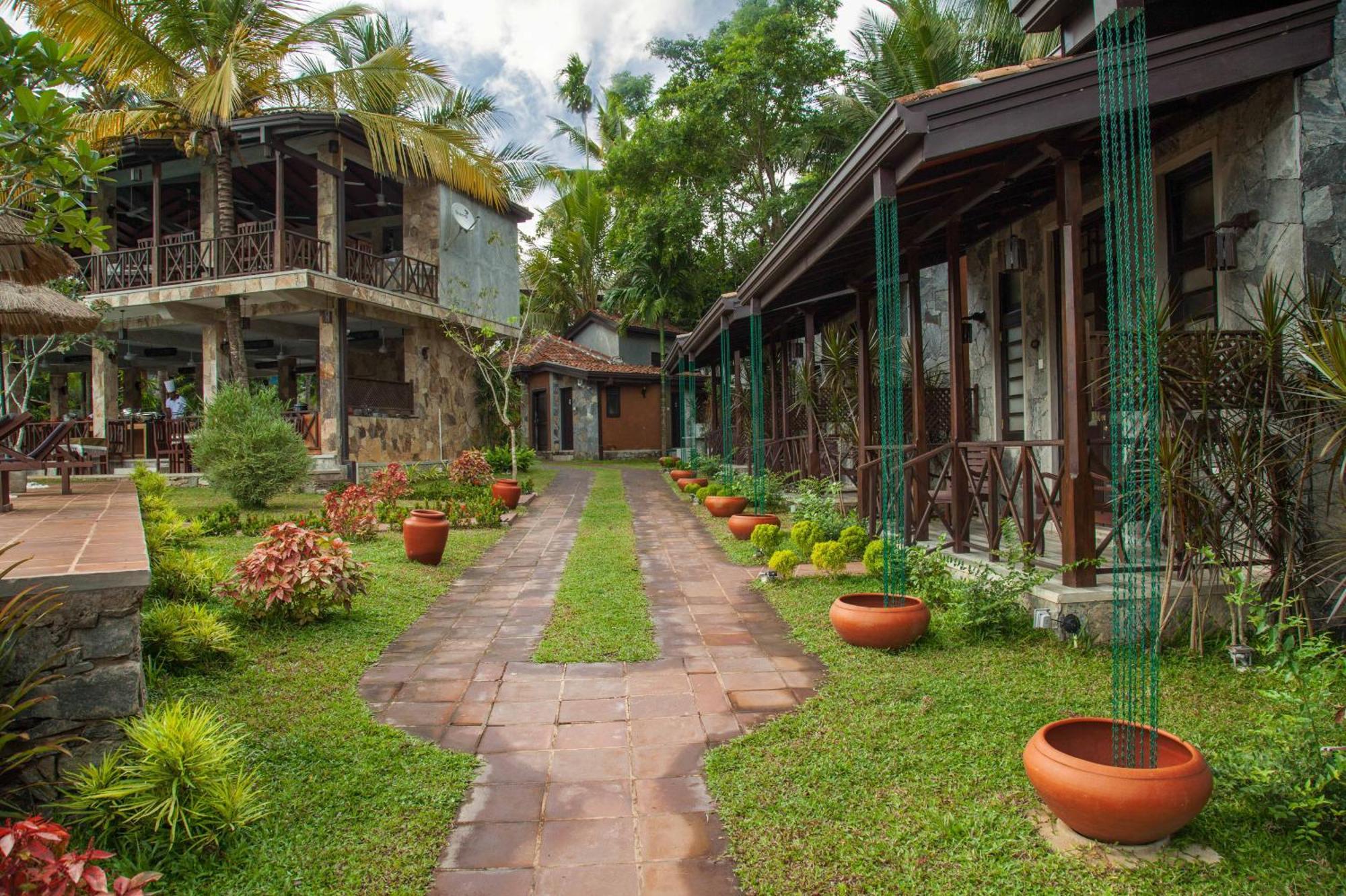Villa Pinnawala Ngoại thất bức ảnh