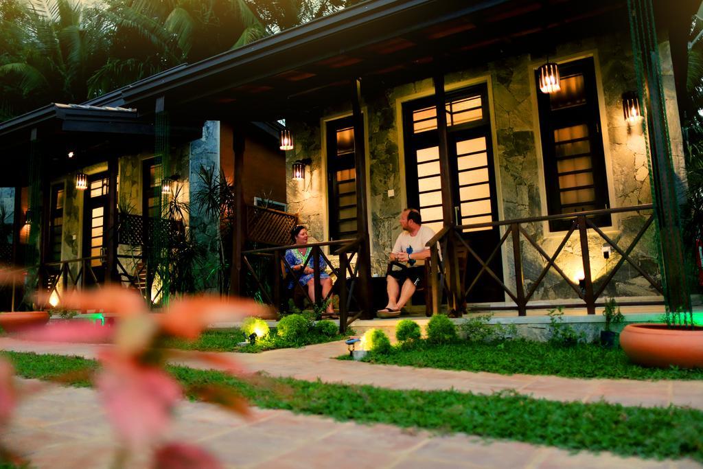 Villa Pinnawala Ngoại thất bức ảnh