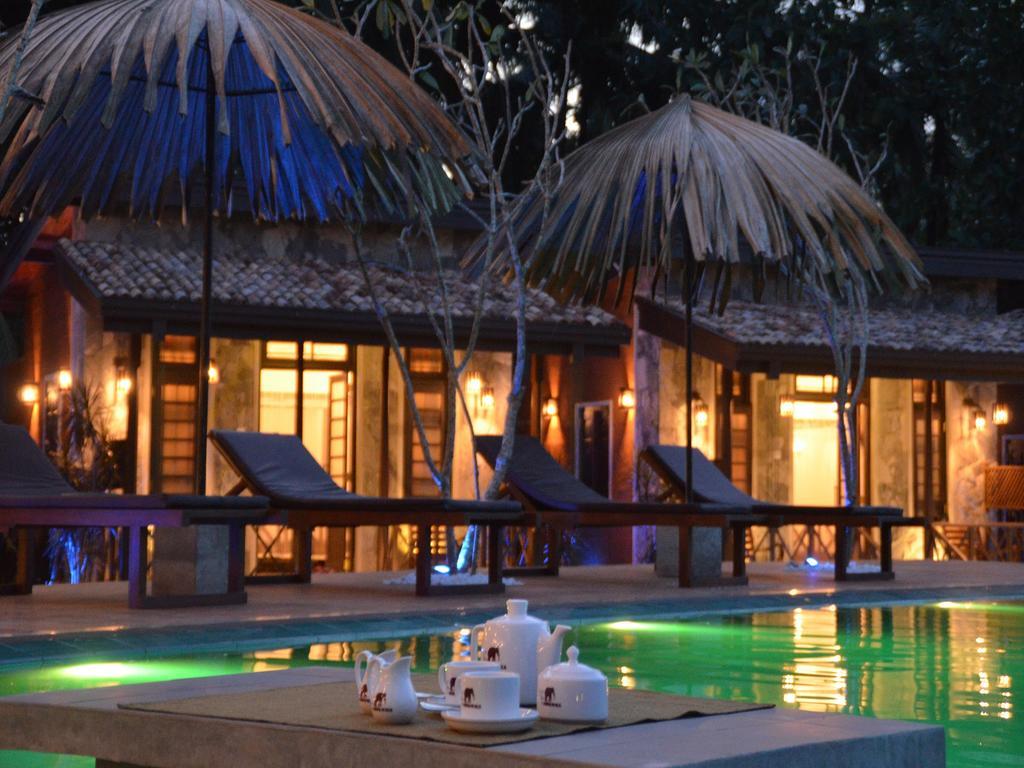 Villa Pinnawala Ngoại thất bức ảnh