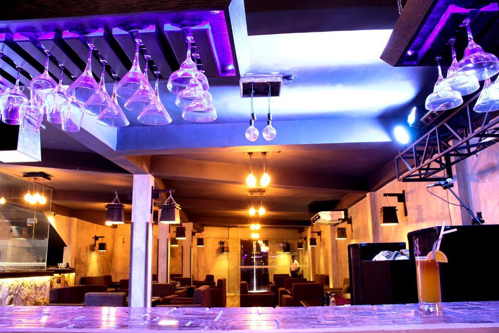 Villa Pinnawala Ngoại thất bức ảnh